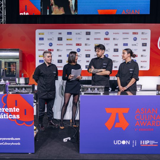 http://www.asianculinaryawards.com/wp-content/plugins/phastpress/phast.php/c2VydmljZT1pbWFnZXMmc3JjPWh0dHBzJTNBJTJGJTJGd3d3LmFzaWFuY3VsaW5hcnlhd2FyZHMuY29tJTJGd3AtY29udGVudCUyRnVwbG9hZHMlMkYyMDIzJTJGMDMlMkZVRE9OX0FDQV8yMDIzXzE4NC01NDB4NTQwLmpwZyZjYWNoZU1hcmtlcj0xNjc4OTc0OTI5LTYxNzIyJnRva2VuPWVlNzVjMzYzNzJjYTA5MmU.q.jpg