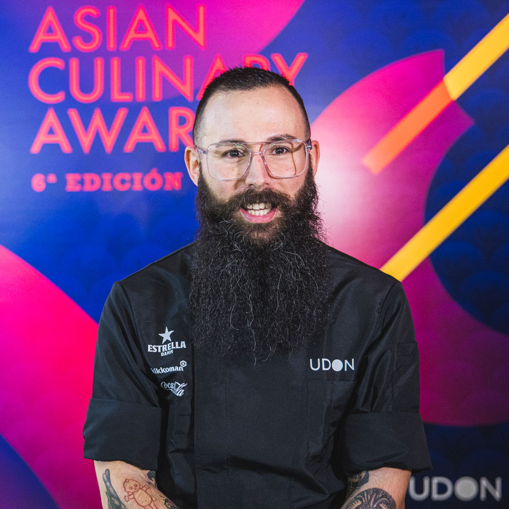 https://www.asianculinaryawards.com/wp-content/plugins/phastpress/phast.php/c2VydmljZT/1pbWFnZXMmc3JjPWh0dHBzJTNBJTJGJTJGd3d3LmFzaWFuY3VsaW5hcnlhd2FyZHMuY29tJTJGd3AtY29udGVudCUyRnVwbG9hZHMlMkYyMDI2JTJGMDQlMkZhbGJlcnRvLW1vbnRlcy1hc2lhbi1jdWxpbmFyeS1hd2FyZHMtMjYuanBnJmNhY2hlTWFya2VyPTE3ODg1MTk2NzItMTkwMTk3JnRva2VuPTQxYTgwNDg4MTE1MzNkZDc.q.jpg