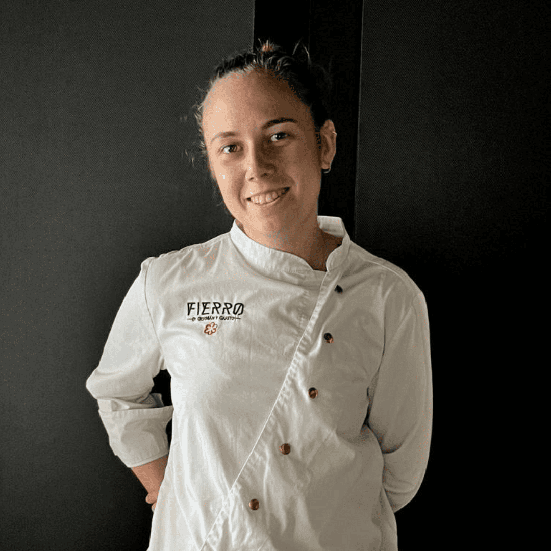 https://www.asianculinaryawards.com/wp-content/plugins/phastpress/phast.php/c2VydmljZT1pbWFnZXMmc3JjPWh0dHBzJTNBJTJGJTJGd3d3LmFzaWFuY3VsaW5hcnlhd2FyZHMuY29tJTJGd3AtY29udGVudCUyRnVwbG9hZHMlMkYyMDI1JTJGMDUlMkZjcmlzdGluYS1nb21lei1tYW5hcmVsLnBuZyZjYWNoZU1hcmtlcj0xNzQ3MDM3NDE3LTM4Mjk3NyZ0b2tlbj1iYTBmY2IxNTU1ZDUxOGYw.q.png